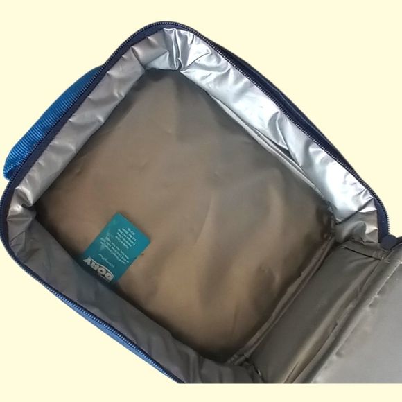 Used Finding Dory by Disney Pixar Lunch Box - Picture 5 of 6